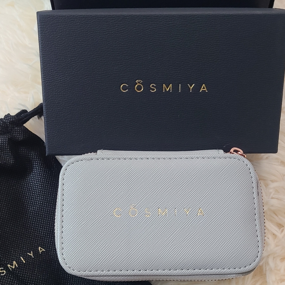 NEW Cosmiya Jewelry Travel Box